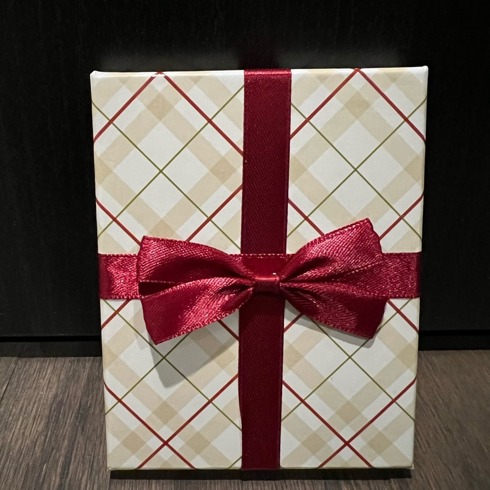 Amazon Present Case Gift Card Holder Keepsake